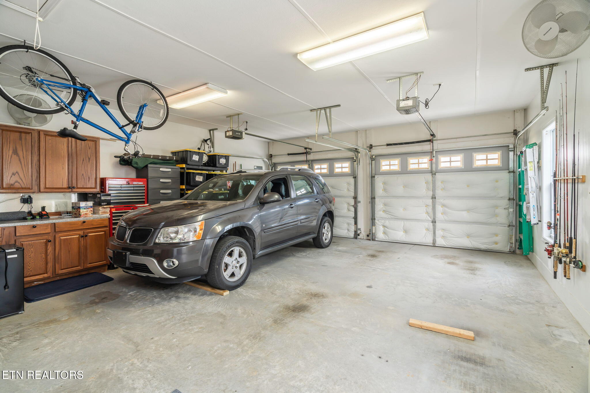 113 Hackberry Street Oak Ridge, TN 37830 - Photo 30 of 57 2 Car Garage