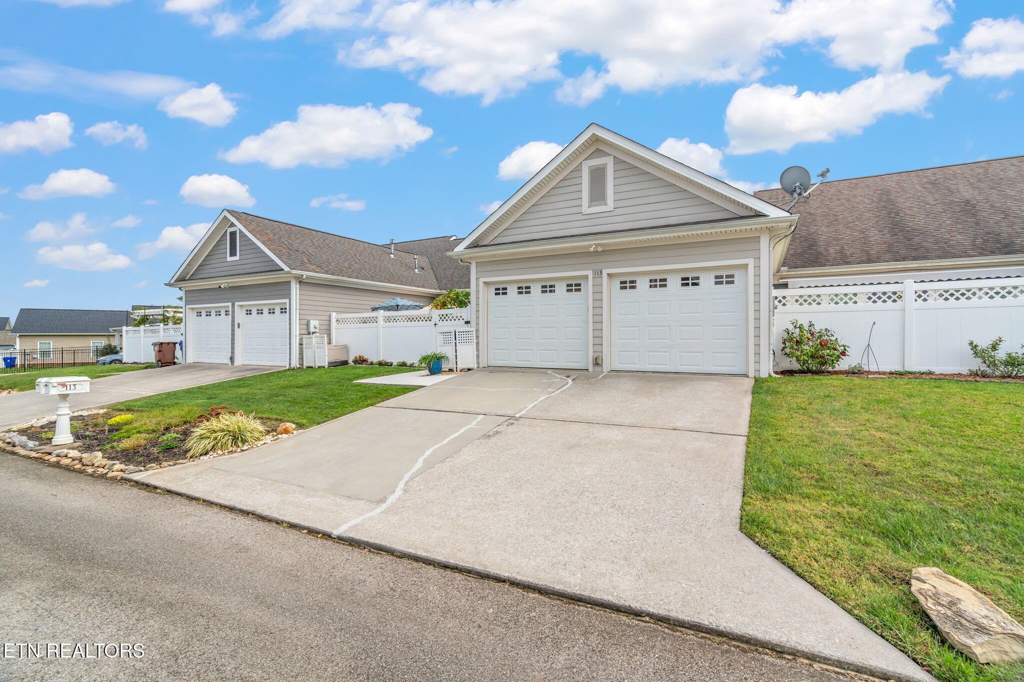 113 Hackberry Street Oak Ridge, TN 37830 - Photo 37 of 57 2 Car Garage