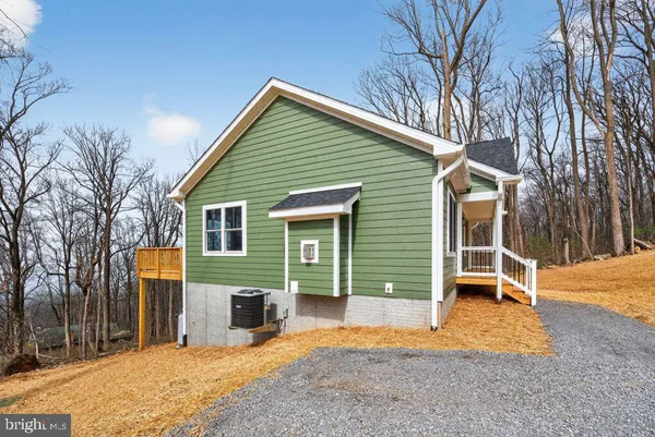 $409,900 | 135 Old Sawmill Road, Front Royal, VA 22630