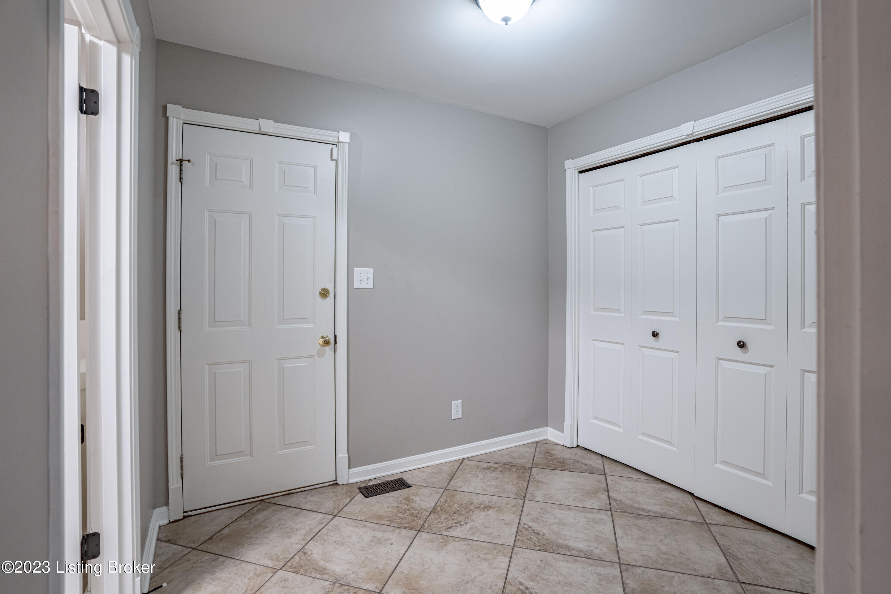 1039 Stapleton Road Shelbyville, KY 40065 - Photo 66 of 98 DSC05389