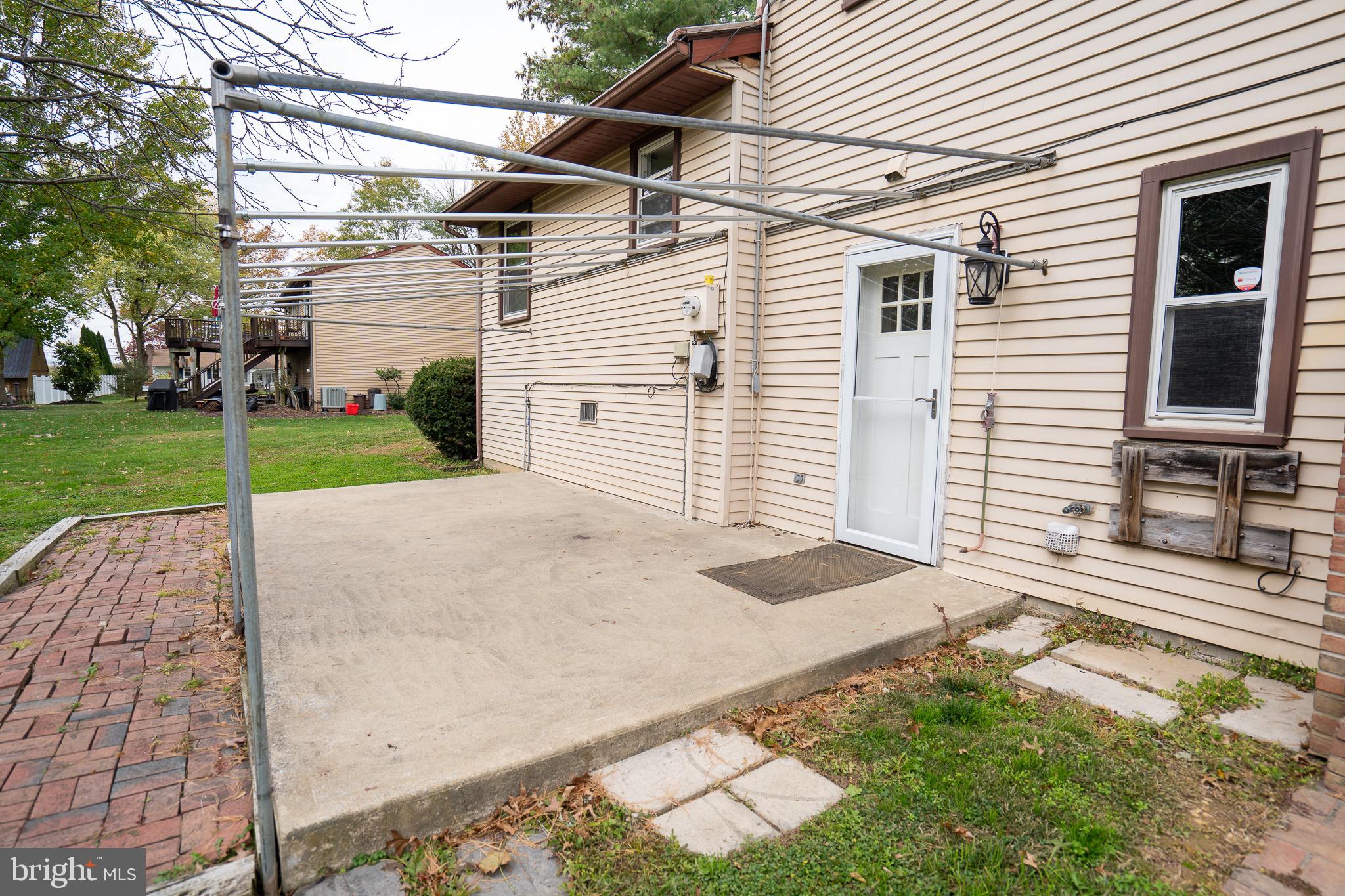 8 Sherri Lane Lititz, PA 17543 - Photo 37 of 43 a view of a backyard of the house