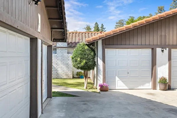 $1,065,000 | 3601 Agate Drive, Modesto, CA 95356