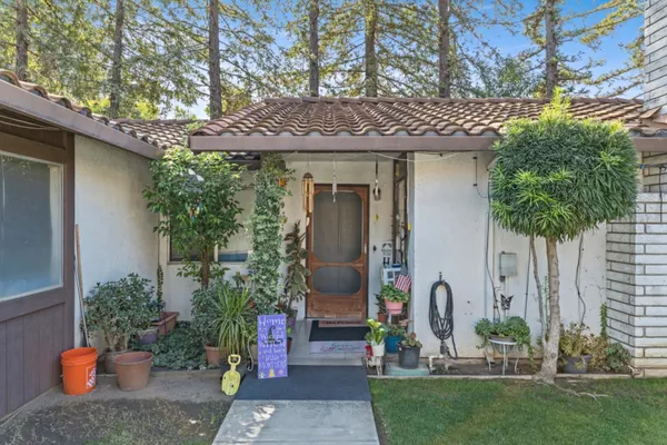 $1,065,000 | 3601 Agate Drive, Modesto, CA 95356