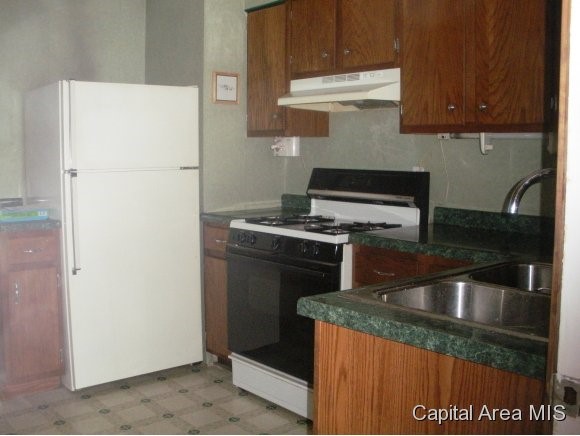 12 Beverly Drive Springfield, IL 62702 - Photo 4 of 7