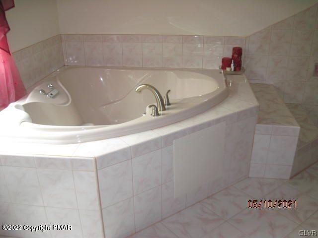 571 Quail Ridge Lane Stroudsburg, PA 18360 - Photo 28 of 42 Gallery Image 28