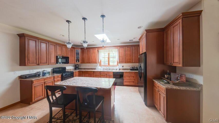 571 Quail Ridge Lane Stroudsburg, PA 18360 - Photo 8 of 42 Gallery Image 8