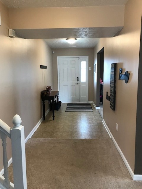 936 Zartman Road Kokomo, IN 46902 - Photo 2 of 20 Gallery Image 2