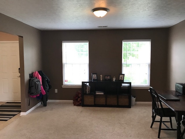 936 Zartman Road Kokomo, IN 46902 - Photo 3 of 20 Gallery Image 3