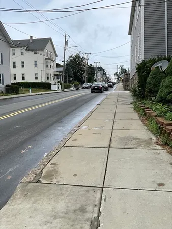 $210,000 | 243 Robeson Street, Unit 6, Fall River, MA 02720