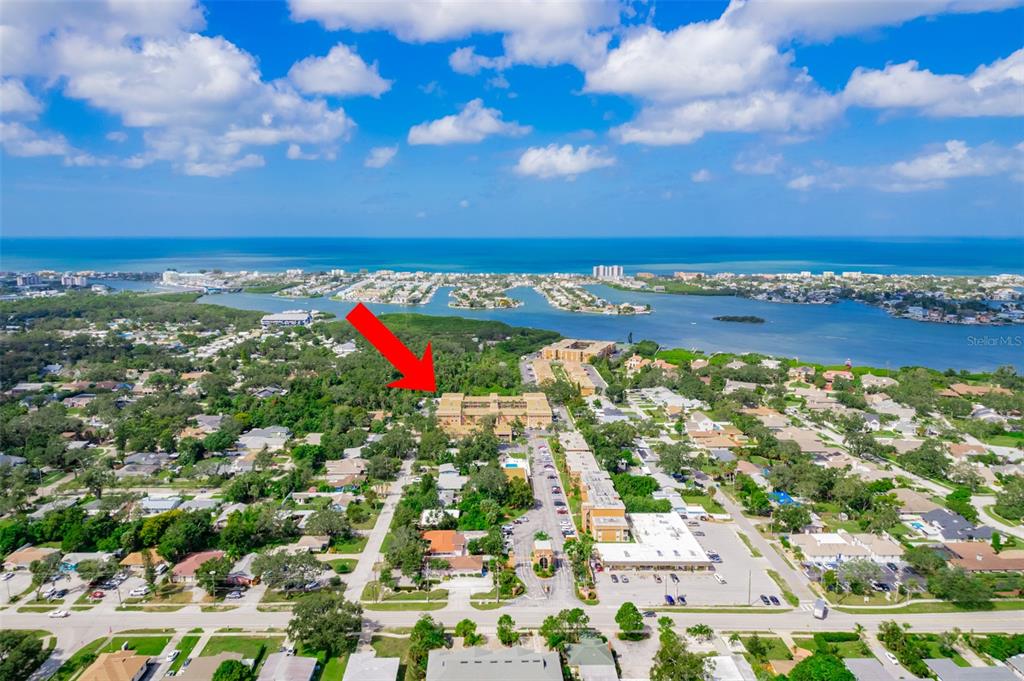 12760 Indian Rocks Road, Unit 546 Largo, FL 33774 - Photo 34 of 45 a view of a city