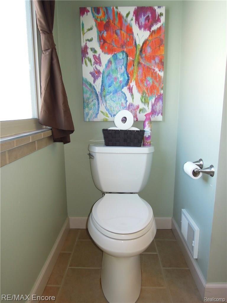 45411 Spagnuolo Road Macomb, MI 48044 - Photo 27 of 64 DSCN5234.jpg