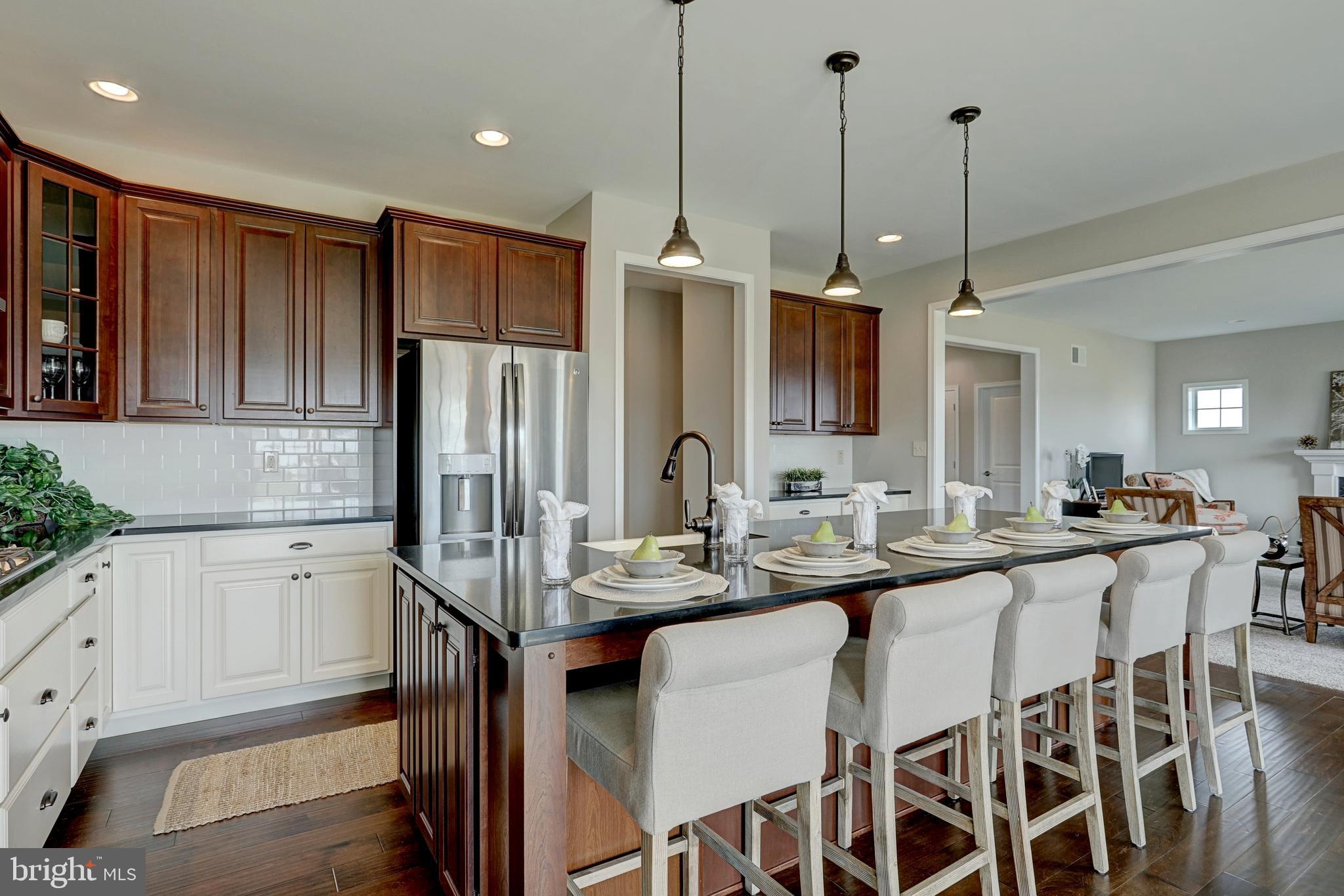 3250 Lewisberry Road York, PA 17404 - Photo 5 of 33 Gallery Image 5