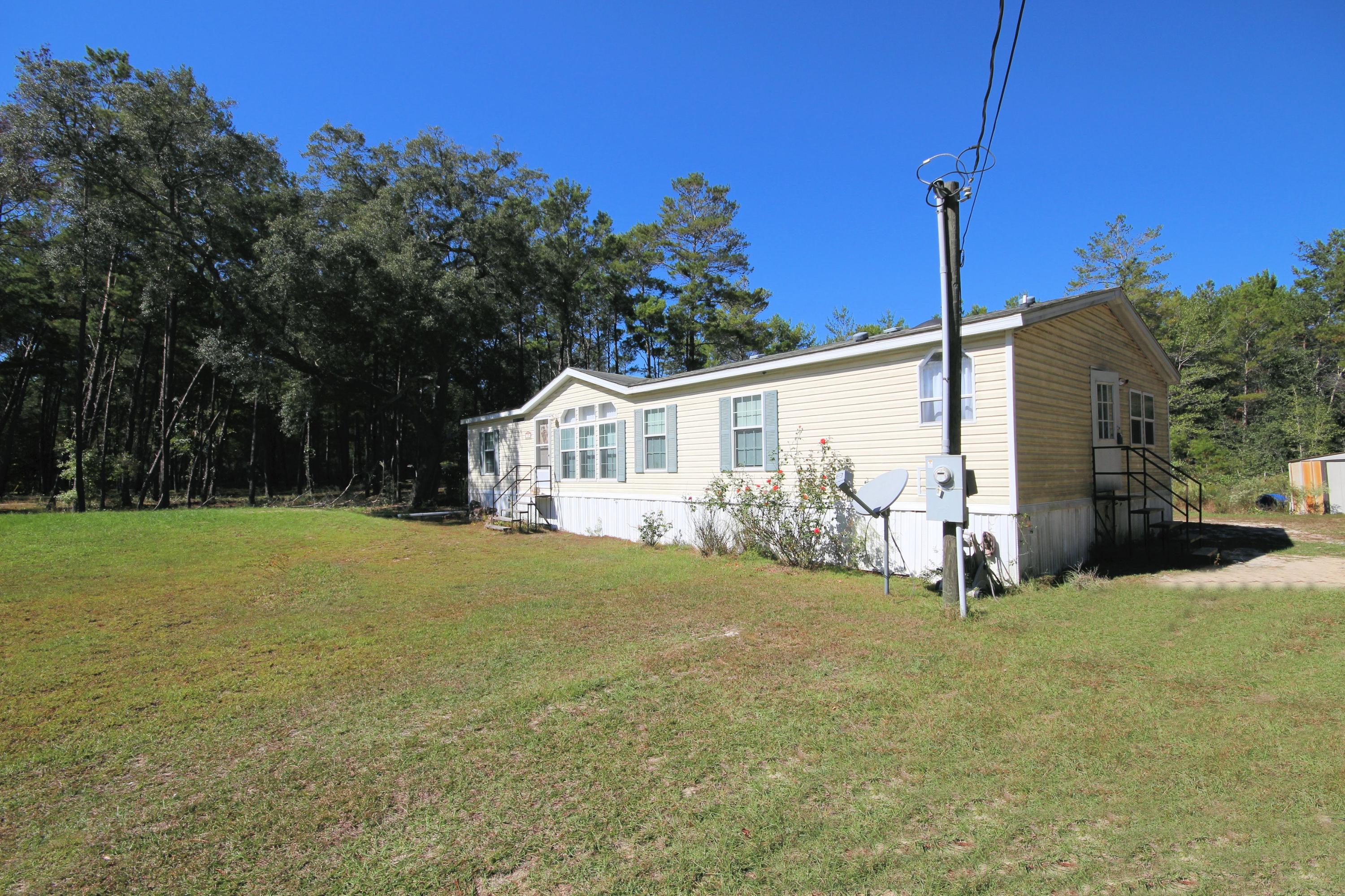 178 McCloud Road Freeport, FL 32439 - Photo 2 of 32 178McCloudFrt6-3637333167-O