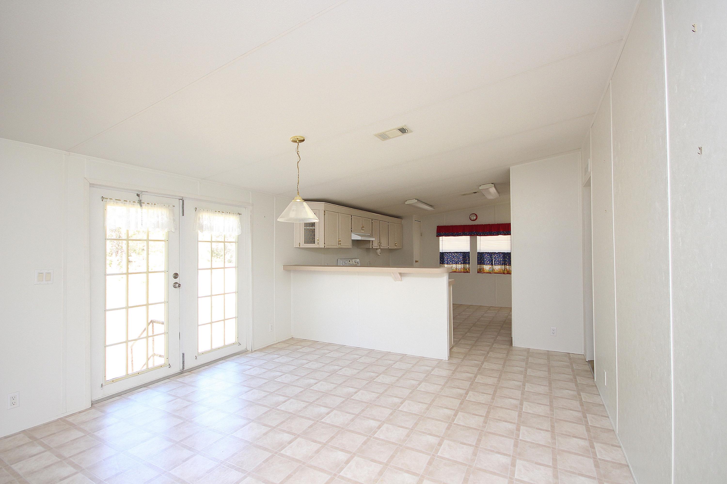 178 McCloud Road Freeport, FL 32439 - Photo 23 of 32 178McCloudNookKit-3637334857-O