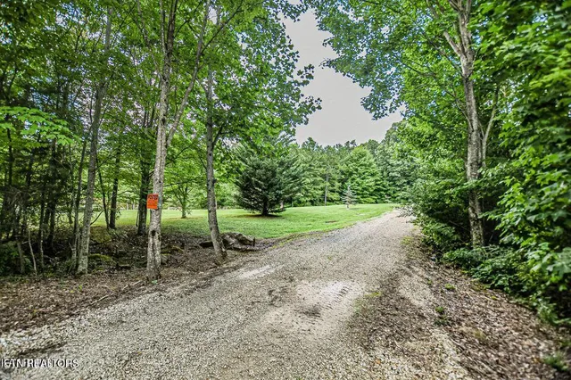 $200,000 | Racoon Lane, Pioneer, TN 37847