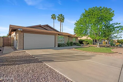 $525,000 | 2137 East Apollo Avenue, Tempe, AZ 85283