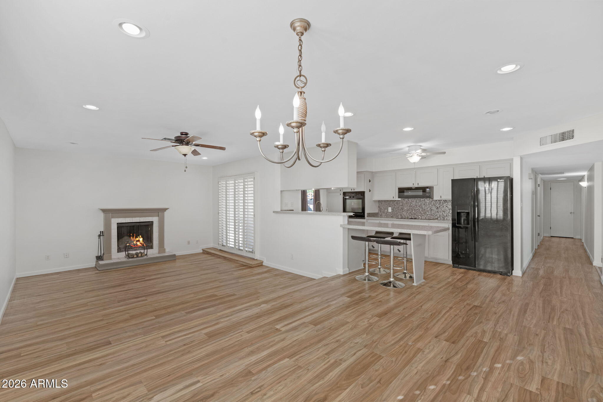 2137 East Apollo Avenue Tempe, AZ 85283 - Photo 9 of 35 Dining