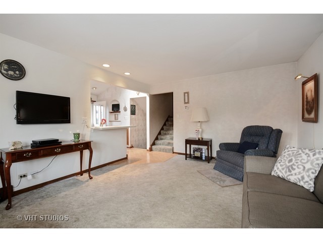 6128 Washington Street Chicago Ridge, IL 60415 - Photo 3 of 10