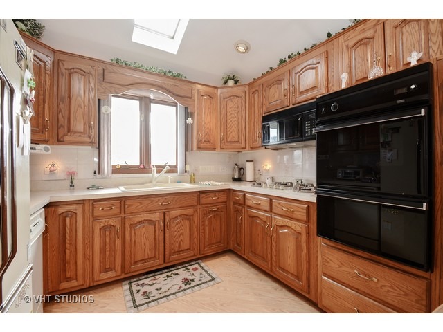 6128 Washington Street Chicago Ridge, IL 60415 - Photo 4 of 10