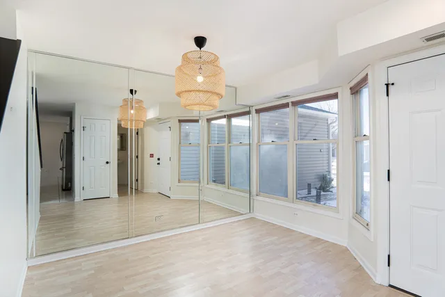 $3,350 | 712 Hamilton Court, Schaumburg, IL 60107