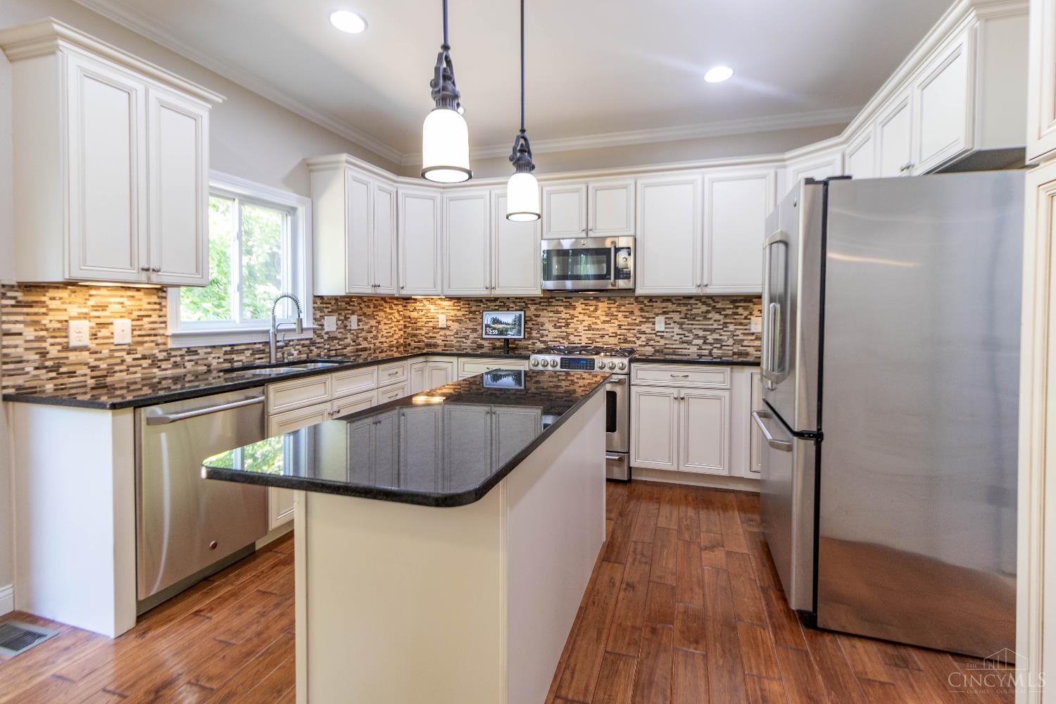 880 Sunrise Ridge Court Maineville, OH 45039 - Photo 17 of 54