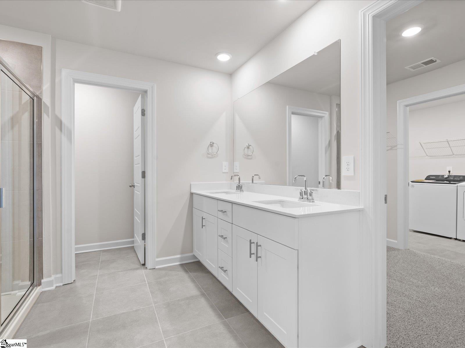 517 Hazelcroft Drive Fountain Inn, SC 29644 - Photo 23 of 36 Gallery Image 23