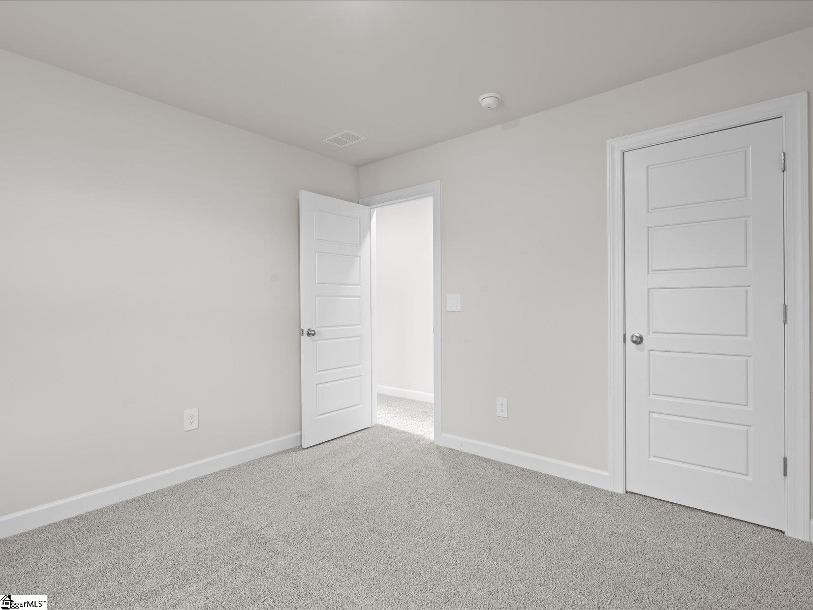 517 Hazelcroft Drive Fountain Inn, SC 29644 - Photo 33 of 36 Gallery Image 33