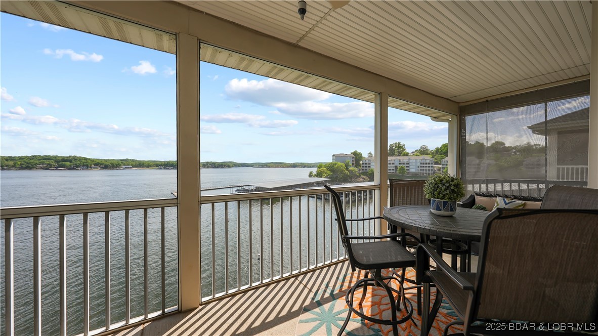 492 Regatta Bay Drive, Unit 4E Lake Ozark, MO 65049 - Photo 35 of 47