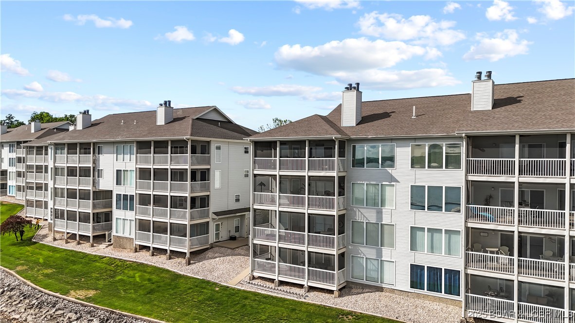 492 Regatta Bay Drive, Unit 4E Lake Ozark, MO 65049 - Photo 42 of 47