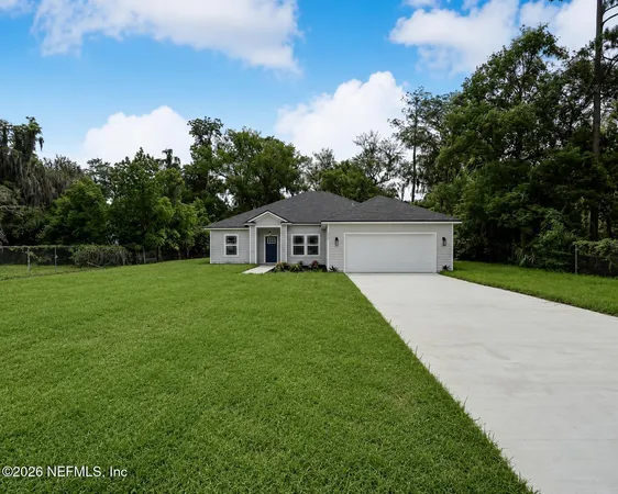 $420,000 | 223 South 7th Street, Macclenny, FL 32063