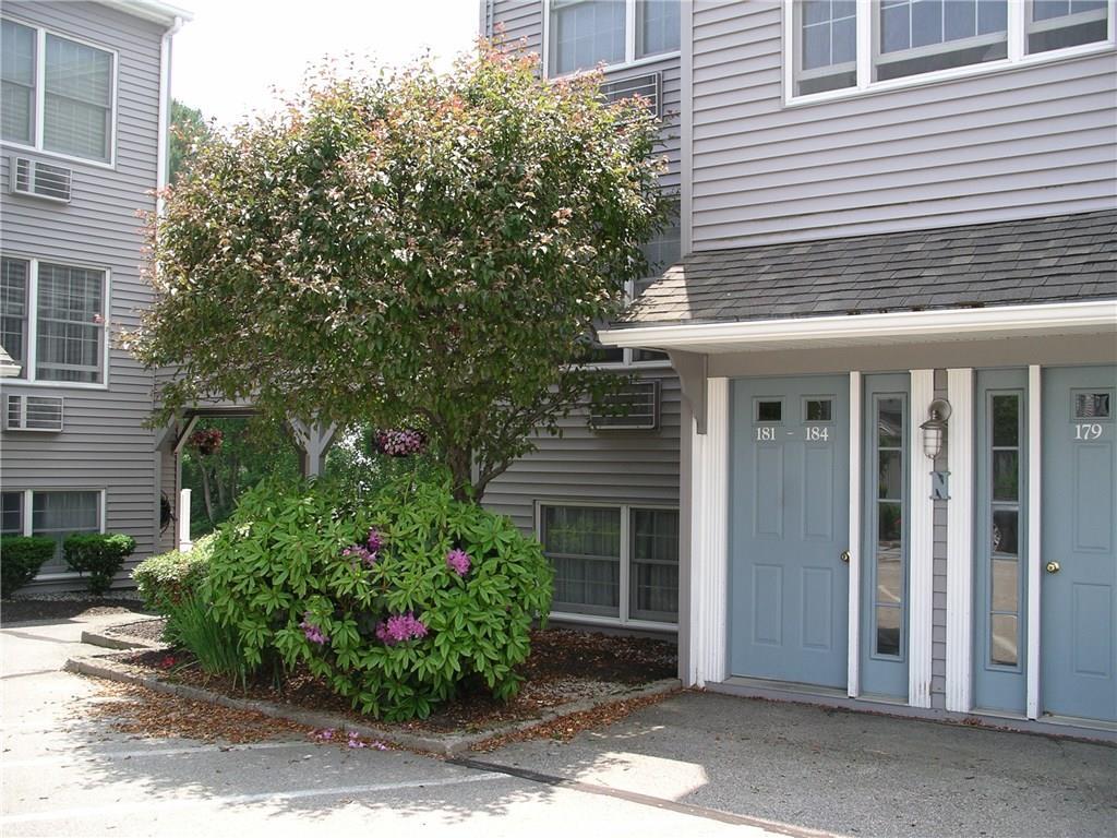 1801 Post Road, Unit 183B Wells, ME 04090 - Photo 2 of 19 Entry from parking area to hallway...
