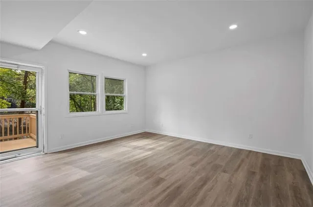 $900,000 | 2696 Long Lake Terrace Northeast, Roswell, GA 30075