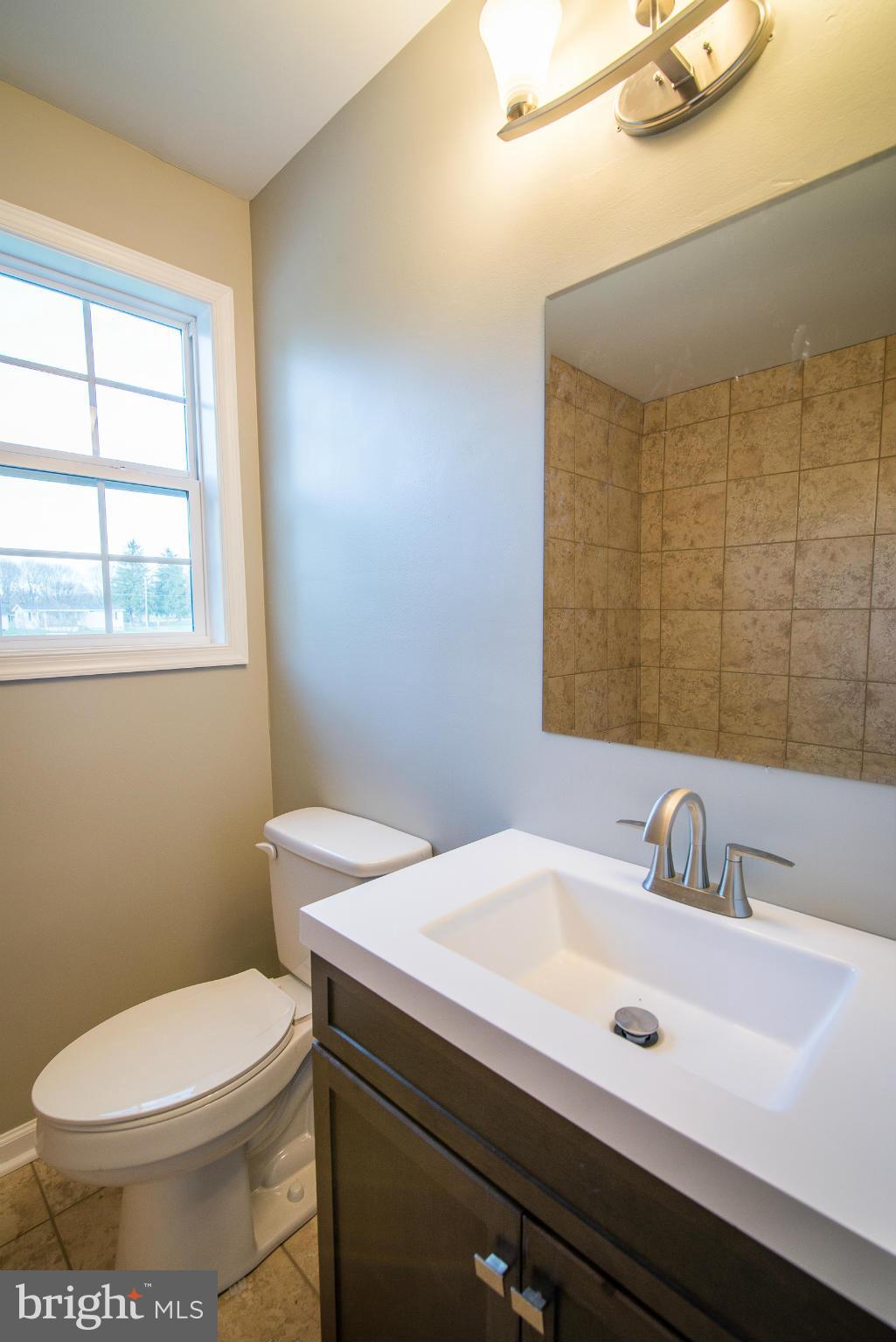 96 Weeping Willow Road Falling Waters, WV 25419 - Photo 12 of 23 Bath