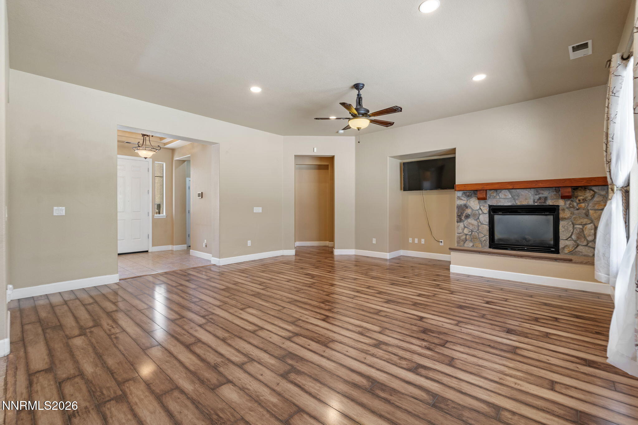 3245 Quartzite Drive Reno, NV 89523 - Photo 16 of 56 16-web-or-mls-DSC02167