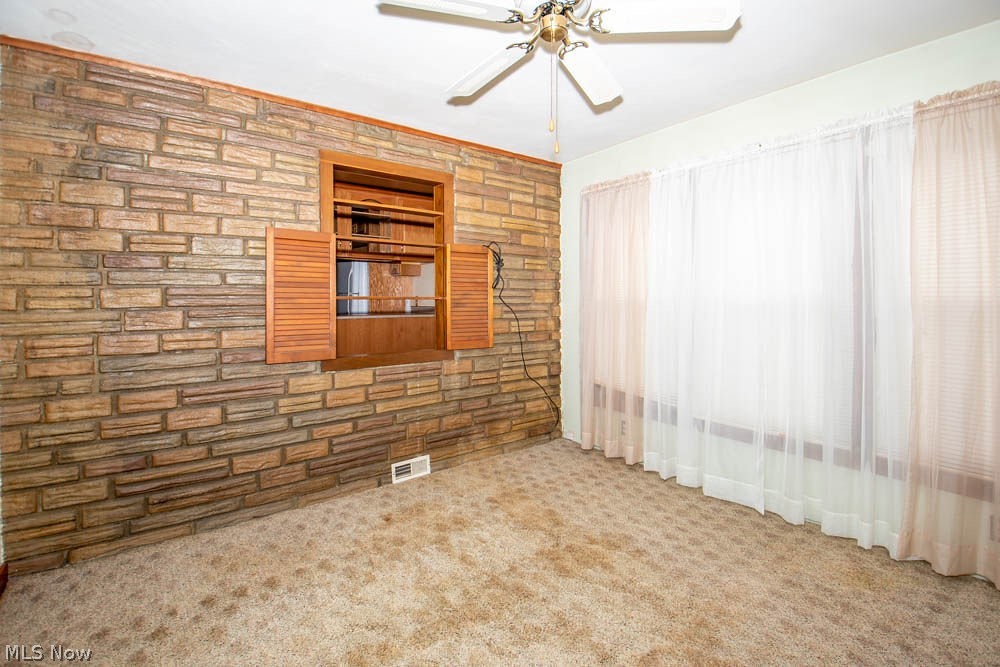 443 North Raccoon Road Youngstown, OH 44515 - Photo 9 of 19 Gallery Image 9