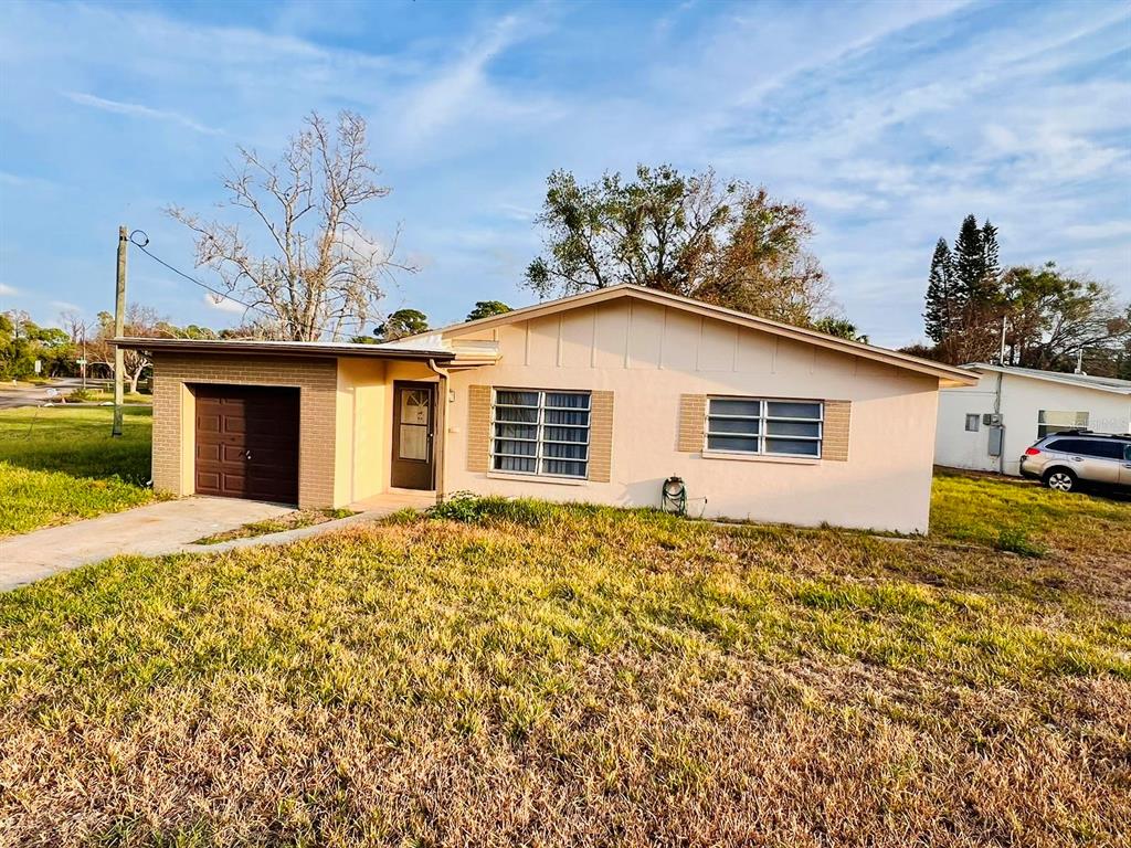 4902 Largo Terrace New Port Richey, FL 34652 - Photo 1 of 1 Front exterior
