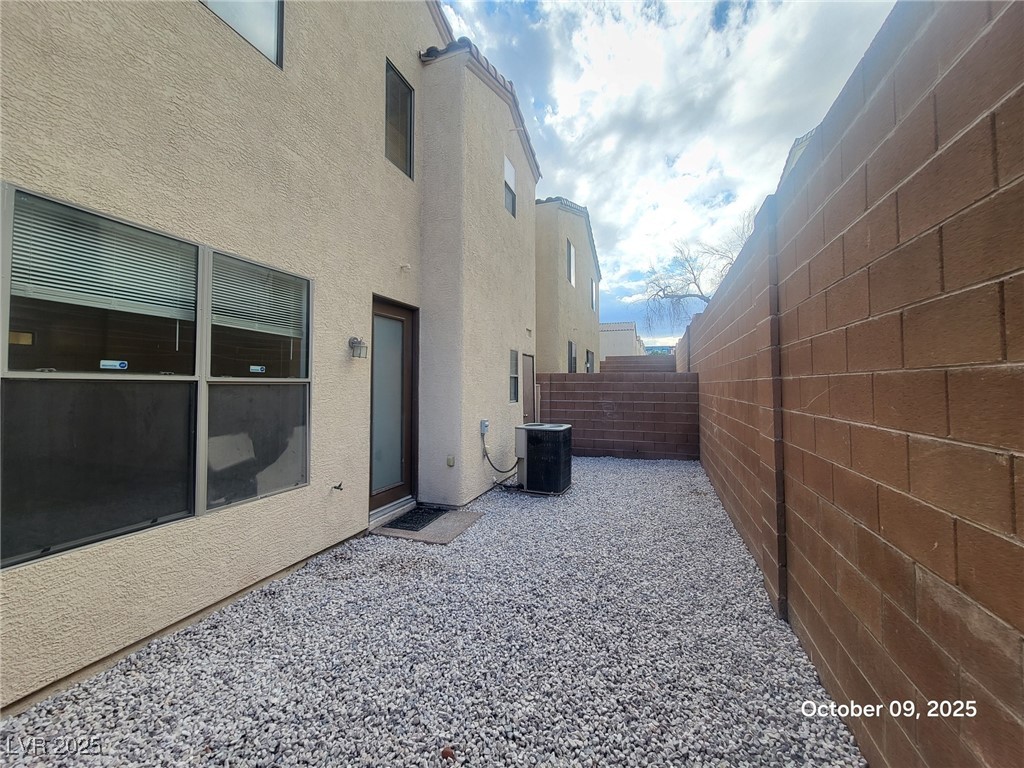 9708 Villa Lorena Avenue Las Vegas, NV 89147 - Photo 15 of 16