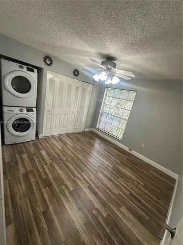 $2,500 | 7200 Fairway Drive, Unit H10, Miami Lakes, FL 33014