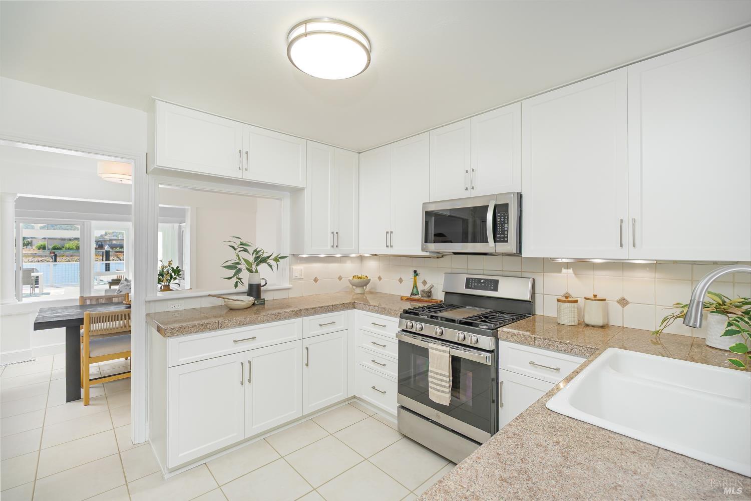 22 Mooring Road San Rafael, CA 94901 - Photo 42 of 75 Gallery Image 42