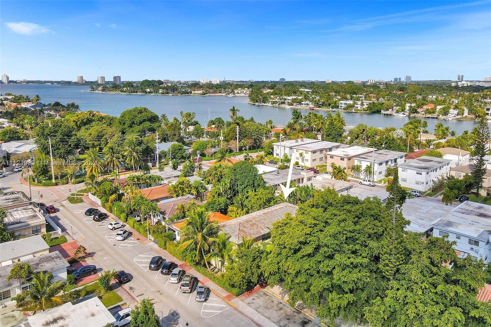 795 84th Street, Unit 3 Miami Beach, FL 33141 - Photo 2 of 8