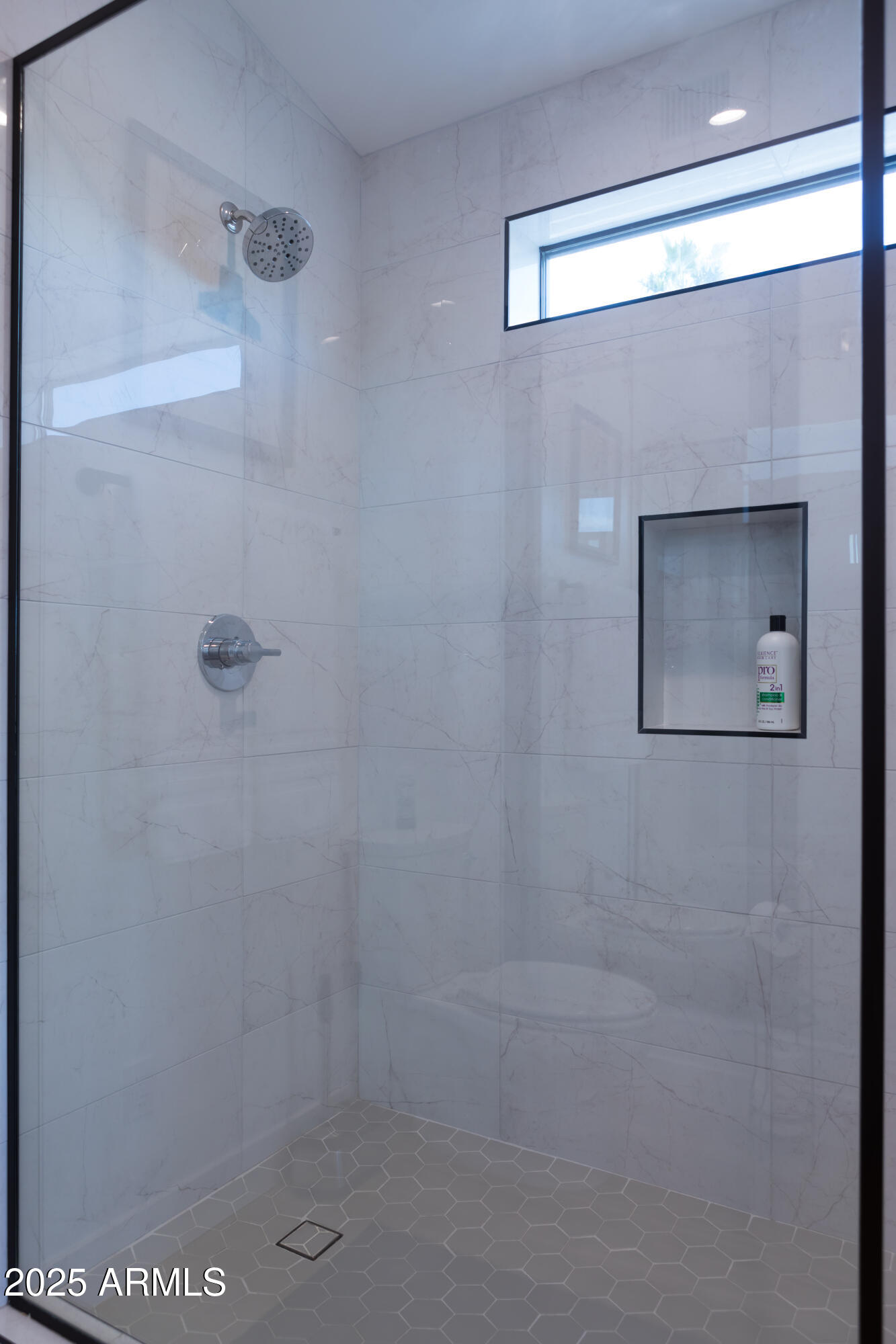 302 West Culver Street, Unit 3 Phoenix, AZ 85003 - Photo 15 of 21 a bathroom with a shower