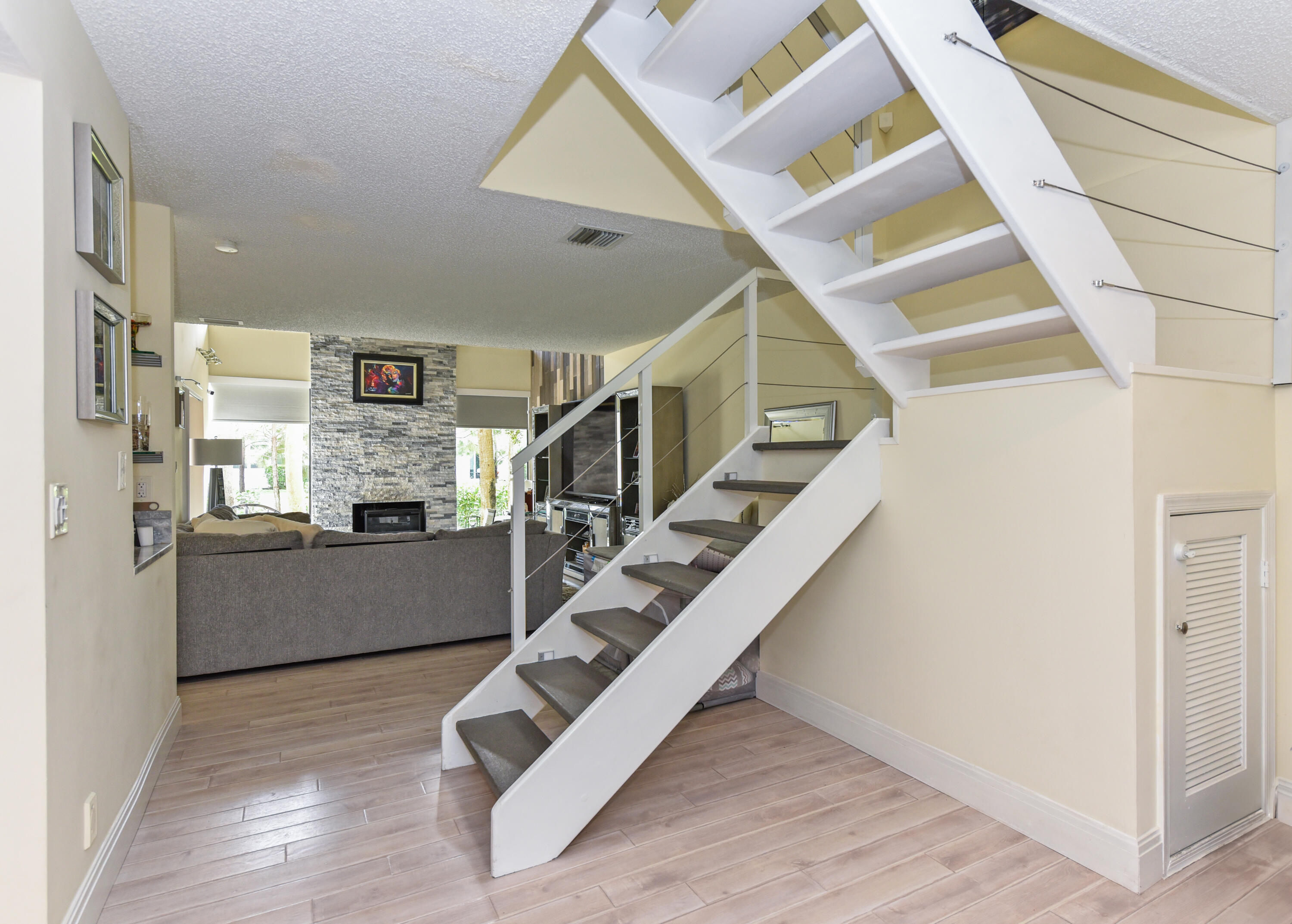 22904 Ironwedge Drive Boca Raton, FL 33433 - Photo 4 of 39 22904 Ironwedge Dr_Lois Ronan_2