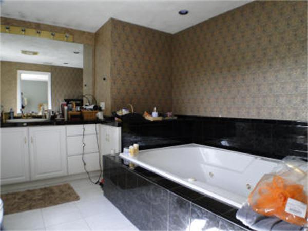 34 Pearl Road Saugus, MA 01906 - Photo 18 of 30 Gallery Image 18