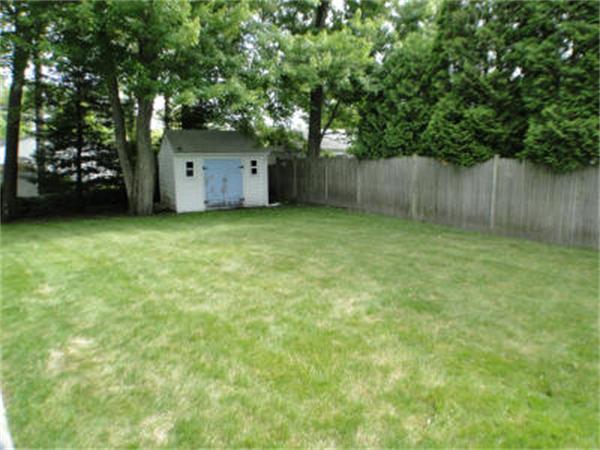 34 Pearl Road Saugus, MA 01906 - Photo 28 of 30 Gallery Image 28