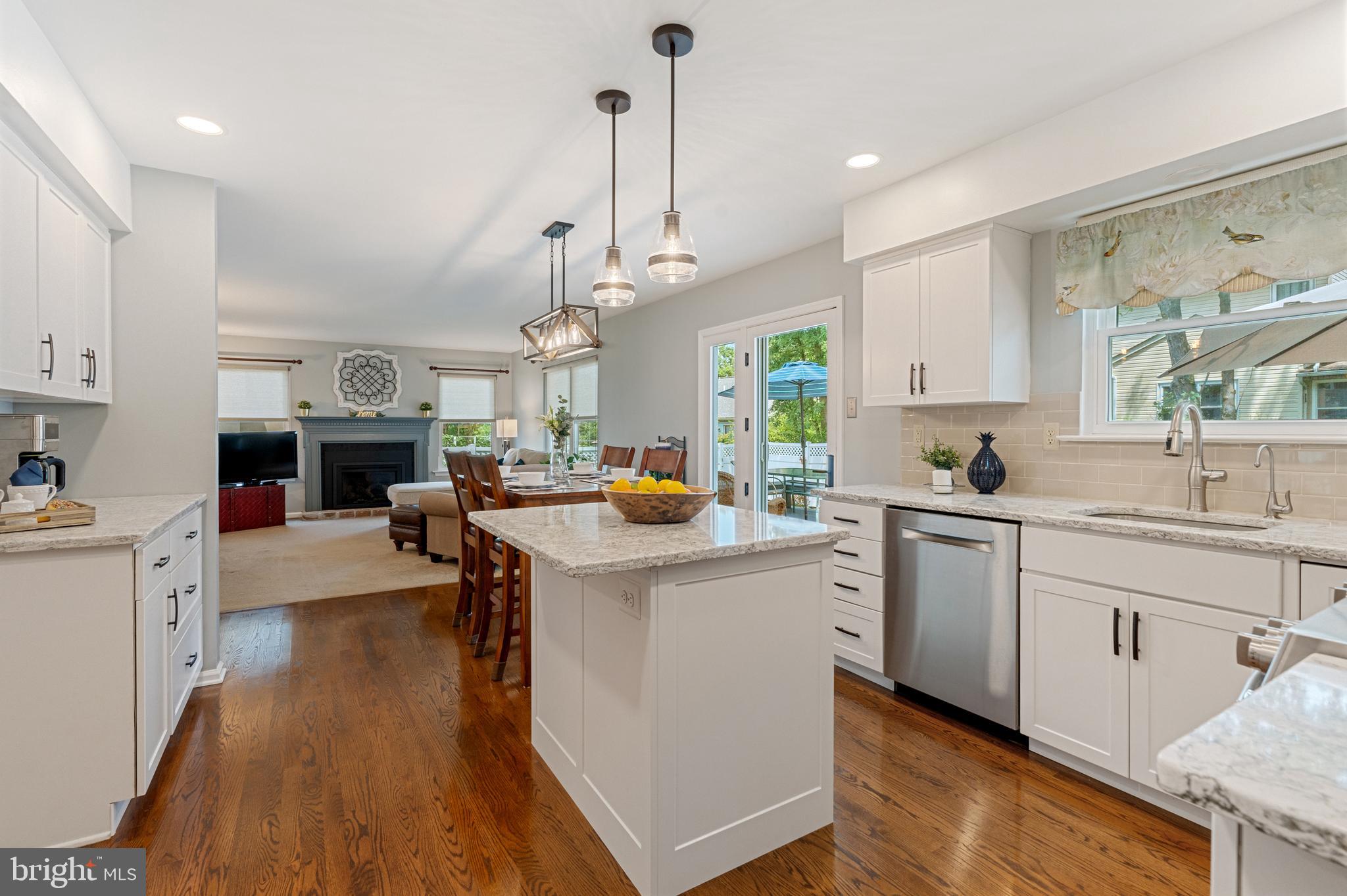 4968 Cabin Run Road Pipersville, PA 18947 - Photo 9 of 33 Remodeled Kitchen with