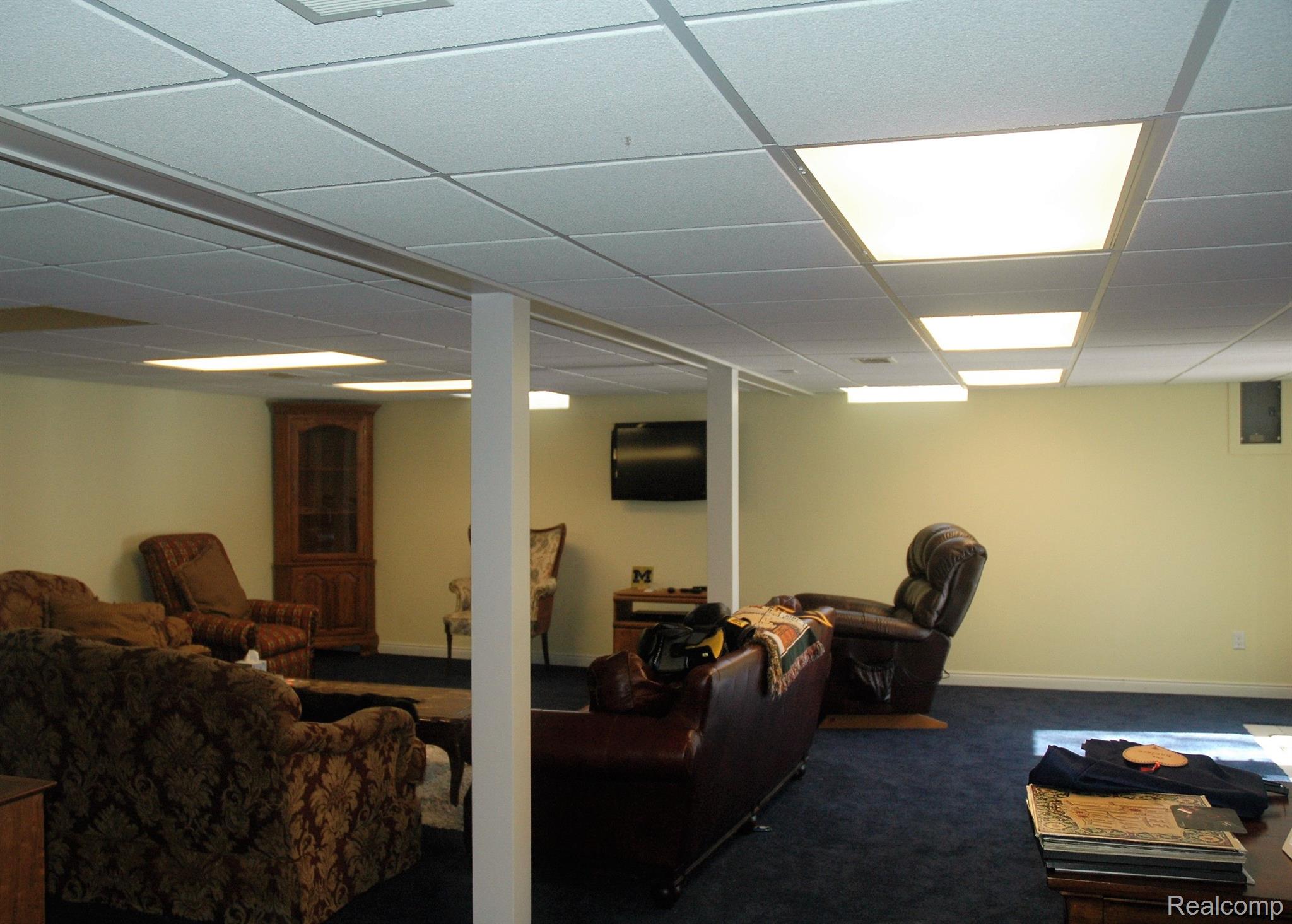 5381 Ridge Court Troy, MI 48098 - Photo 20 of 24 Gallery Image 20