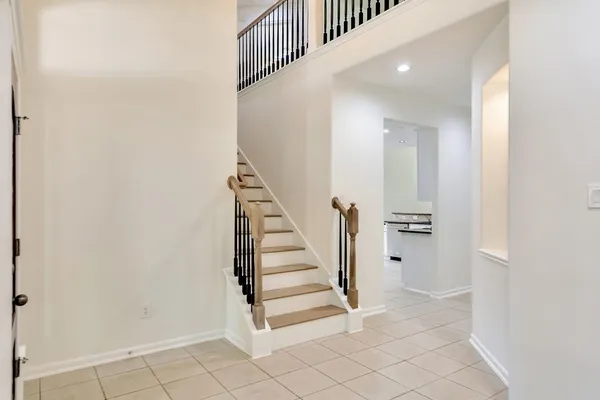 $3,900 | 22 North Queenscliff Circle, The Woodlands, TX 77382