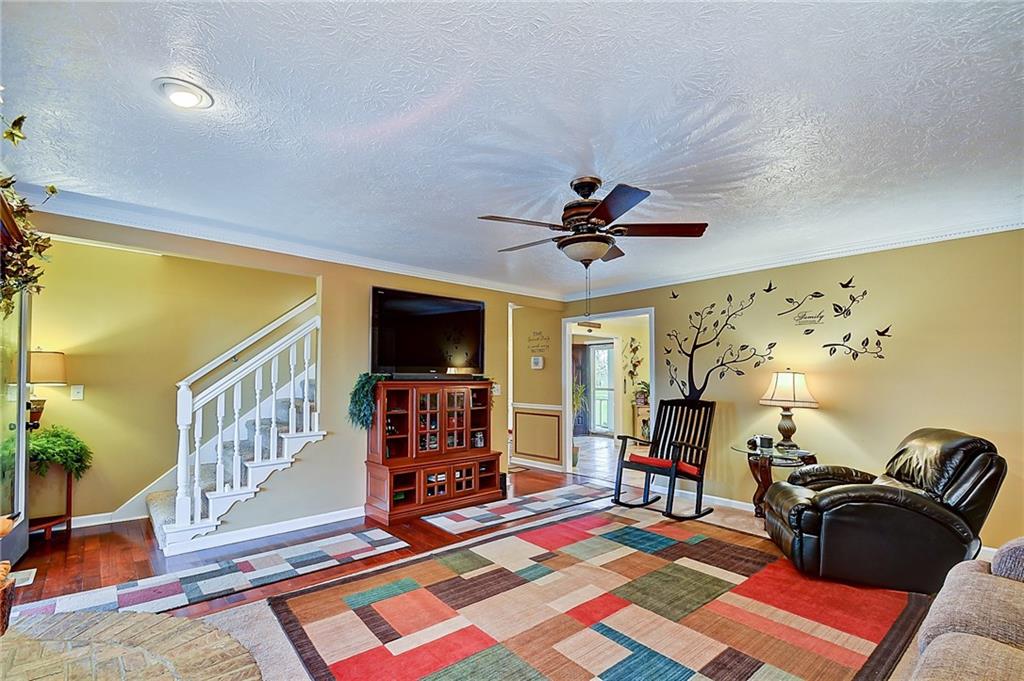 9731 North Kitchen Road Mooresville, IN 46158 - Photo 3 of 18 Gallery Image 3