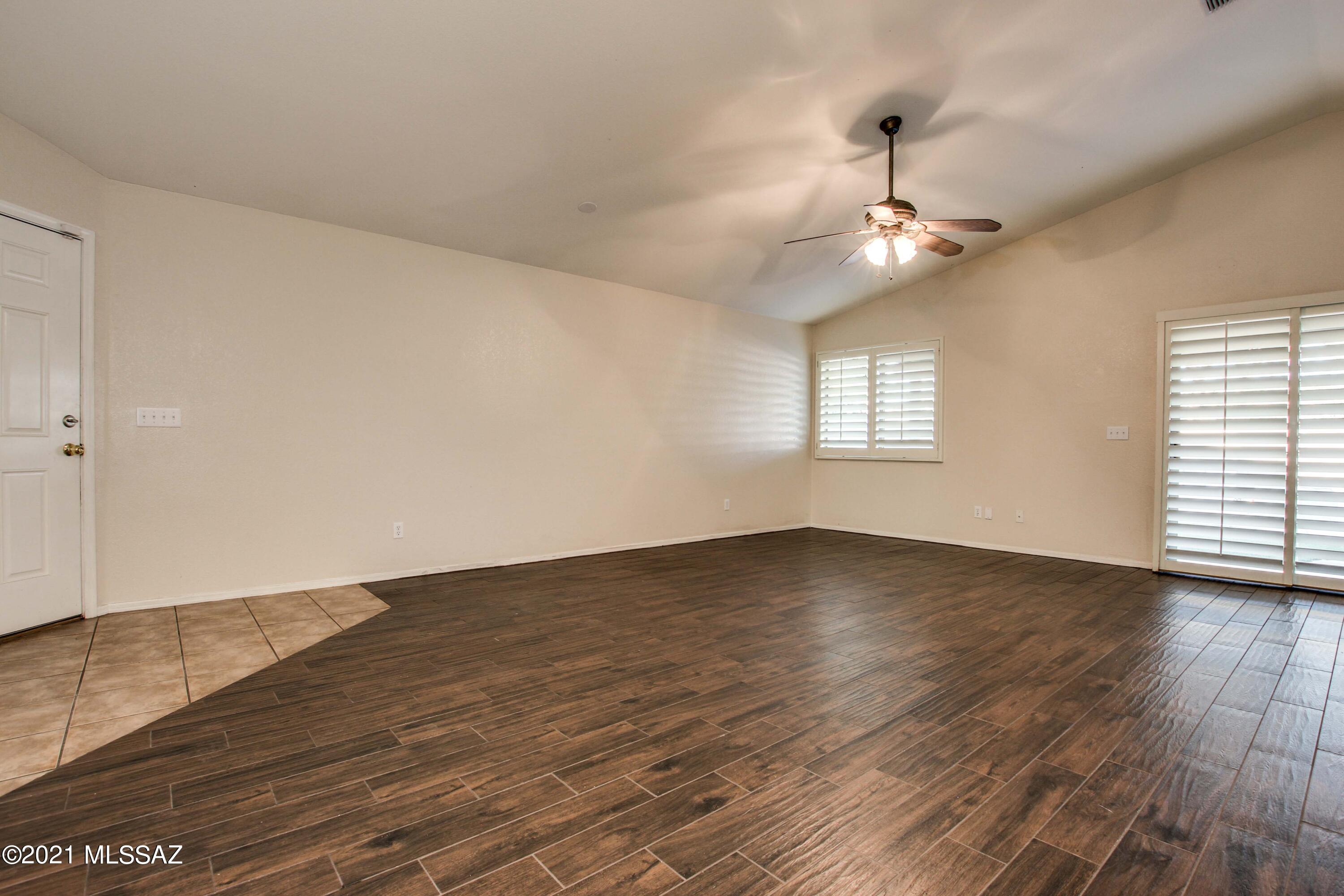 1466 North Old Ranch Road Tucson, AZ 85745 - Photo 7 of 36