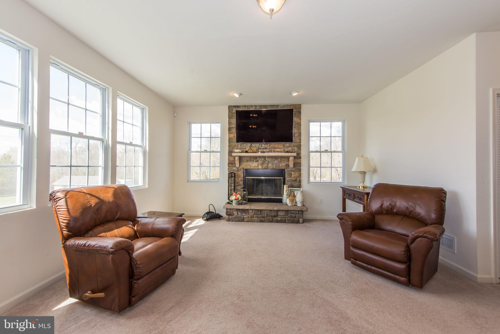65 Island Road Columbus, NJ 08022 - Photo 15 of 39 Gallery Image 15